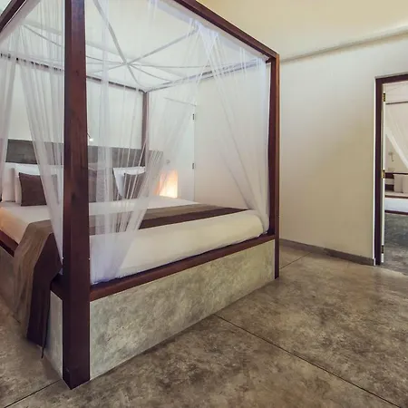 Amba Boutique Hotel Hikkaduwa Exterior photo